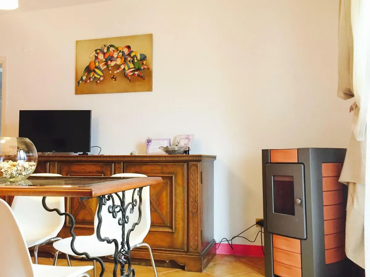 Casa Rita Apartment Costa Volpino